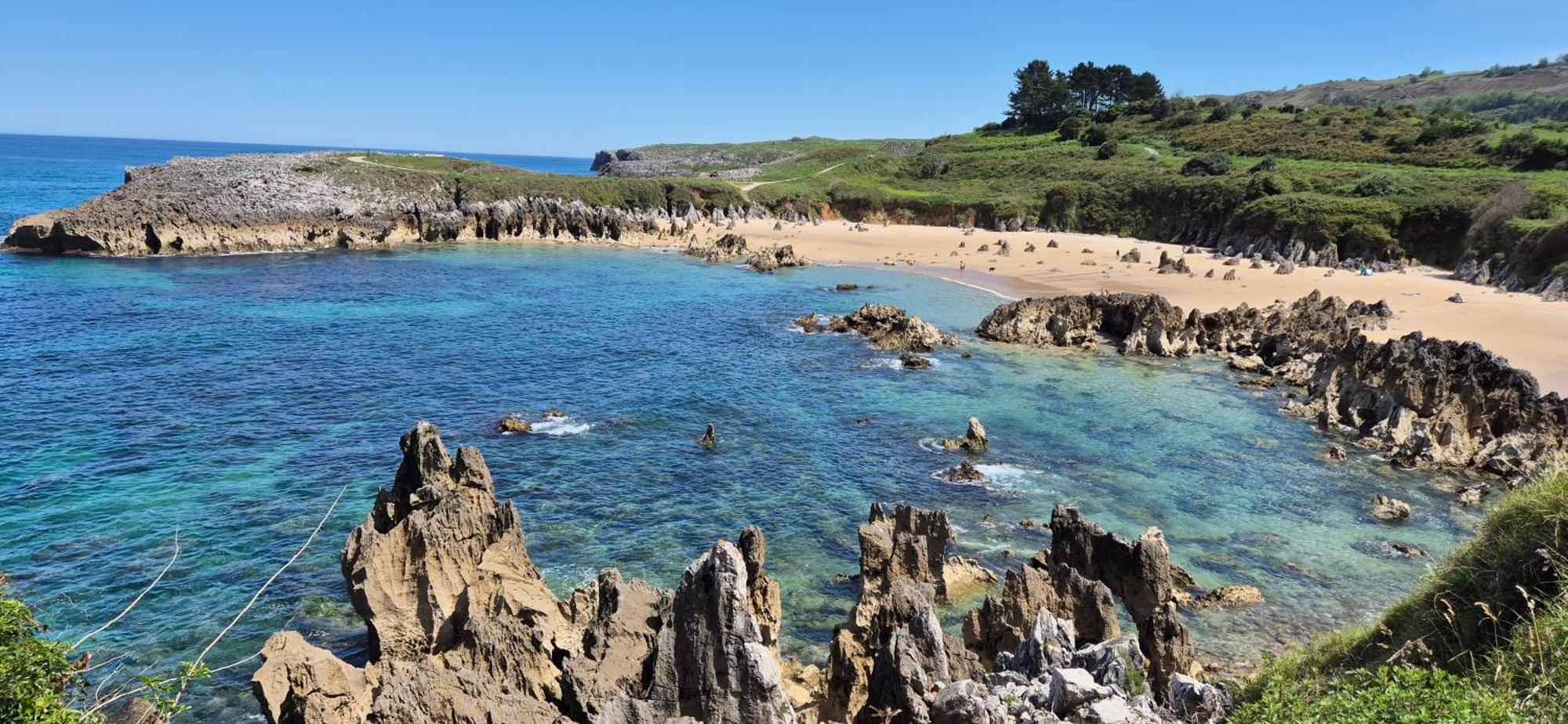 Asturleku Lägenhet Llanes Exteriör bild